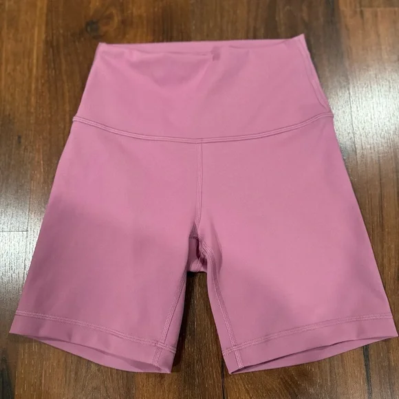 Lululemon Wunder Train High-Rise Short 6" vintage plum Size 4 - Picture 5 of 8